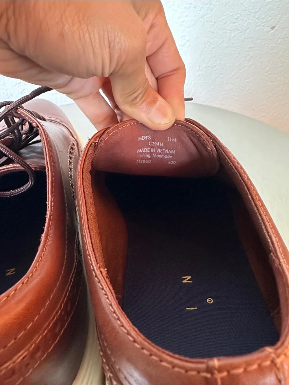 Cole Haan Chestnut Brown Leather Wingtip Derby with White Sole Sz 11 Gran OS